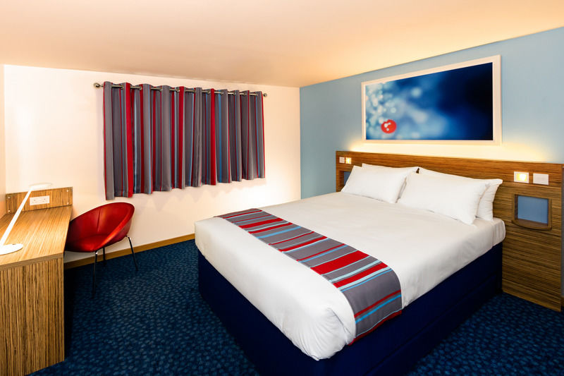 Travelodge Battersea London Exterior foto